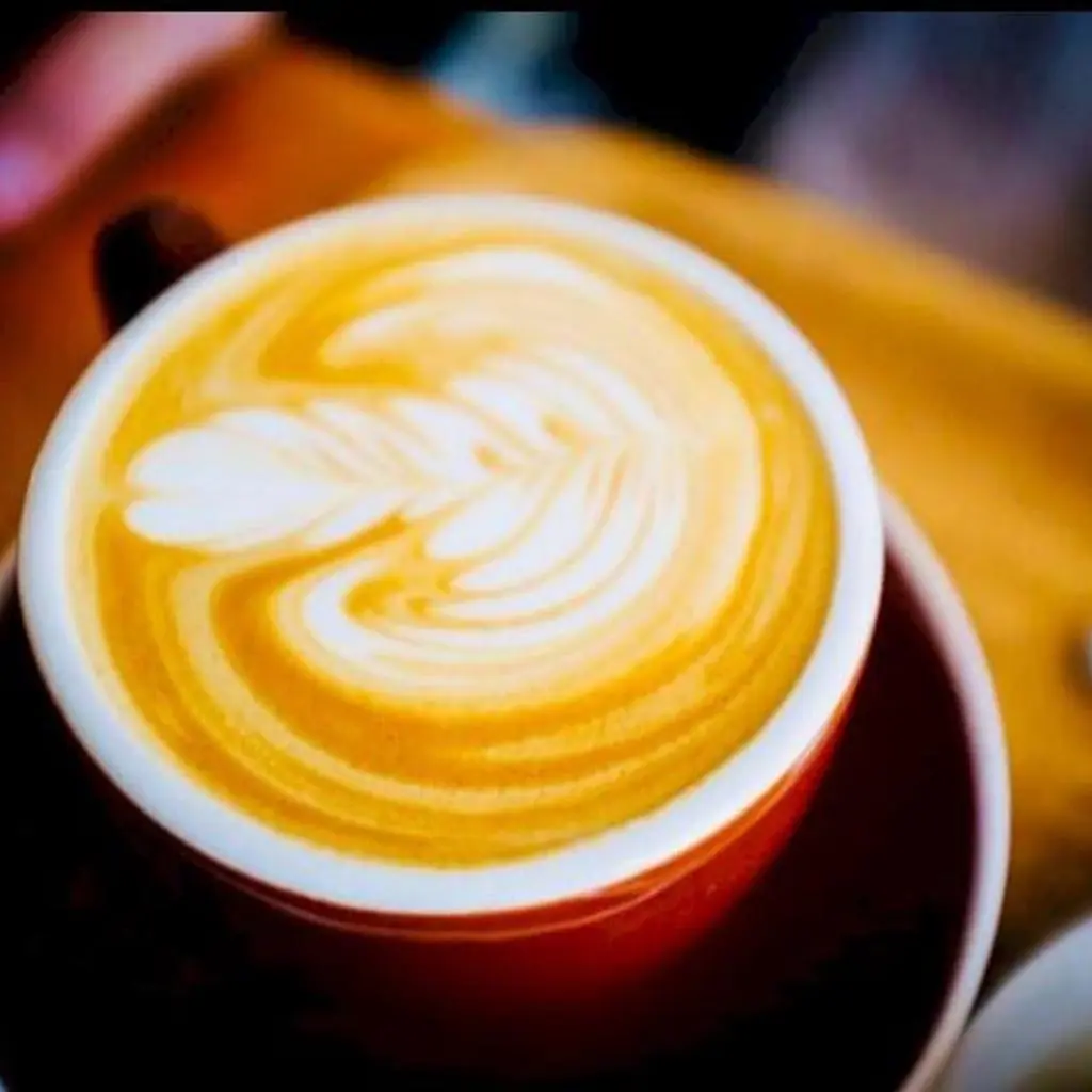 Hot Saffron Latte